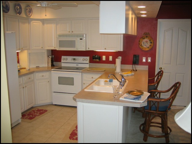 08_Kitchen.JPG
